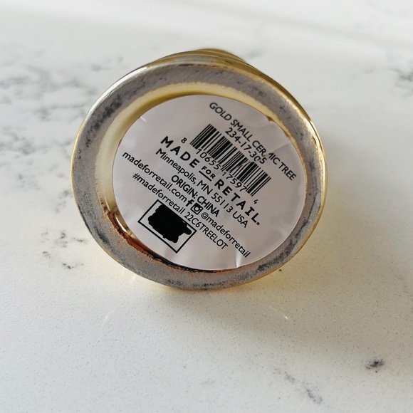 Target Bullseye’s Mini Ceramic Christmas Trees - Picture 11 of 15